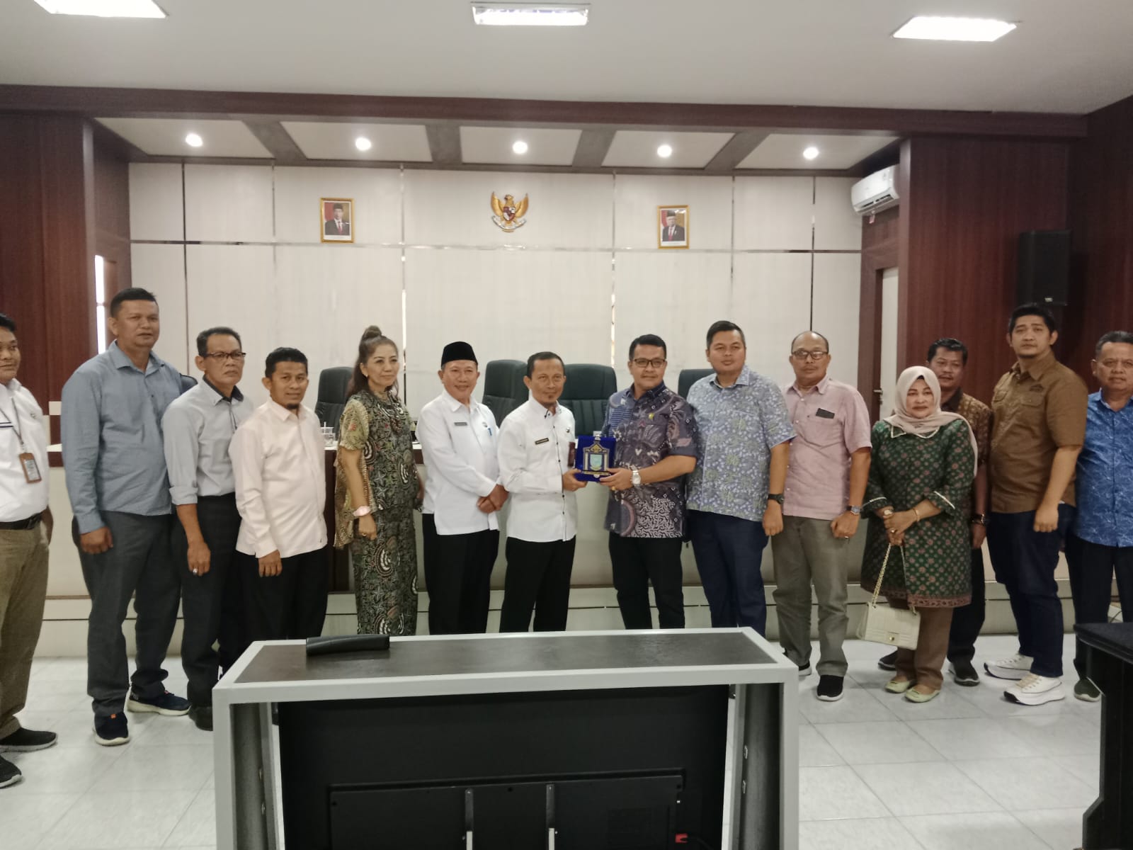 Kunjungan Kerja Anggota DPRD Kota Jambi dalam rangka Studi Banding Terkait Rancangan Perda tentang Perubahan APBD TA 2023 di Rupatama 1 (23-08-2023)